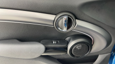 MINI Hatchback 2.0 Cooper S Exclusive Premium Plus 5dr Auto Petrol Hatchback